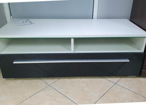Έπιπλο Τηλεόρασης Verona 100cm – Λευκό Ματ & Μαύρη Λάκα | Bazaar