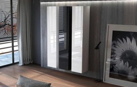 Επιτοίχια σύνθεση ντουλαπιών KWADRO K160 Λευκό - Μαύρο - Λευκό Επιτοίχια σύνθεση ντουλαπιών KWADRO K160 Λευκό - Μαύρο - Λευκό